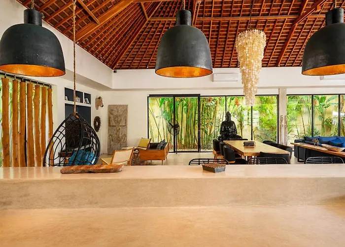 Secret 4br Big Villa *
